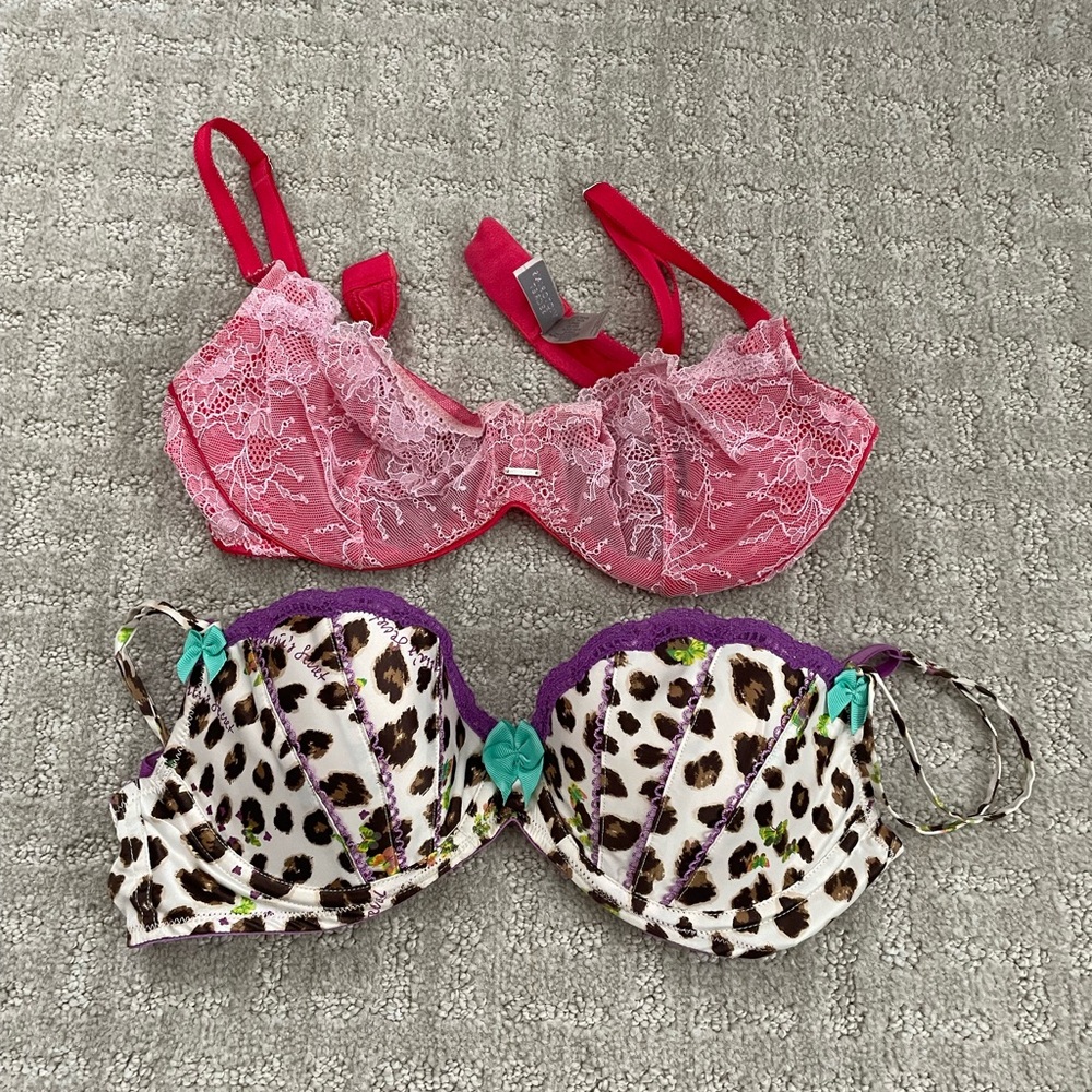 Victoria’s Secret Bras Size 34C (2)